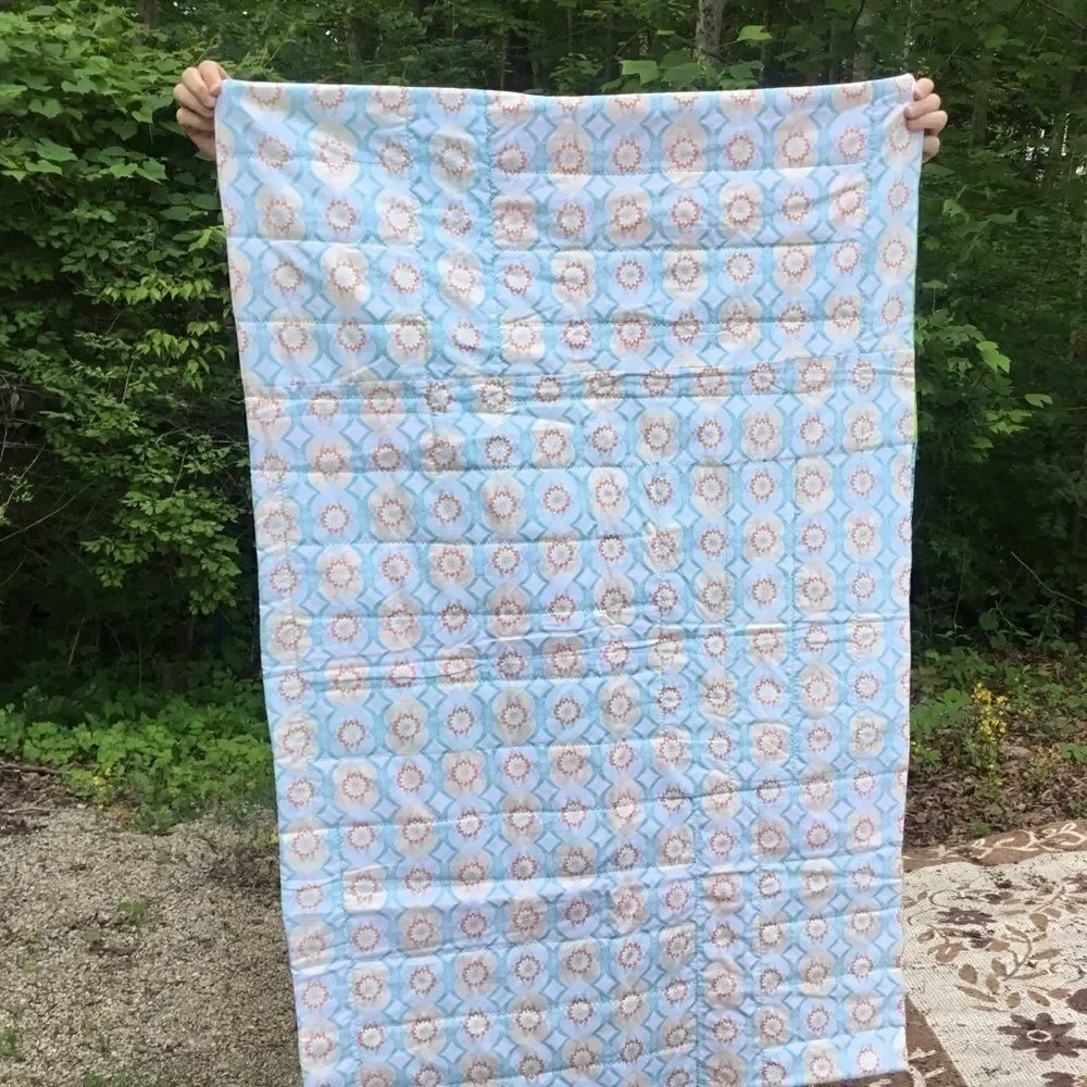NWT  Hand Crafted Owls Quilt